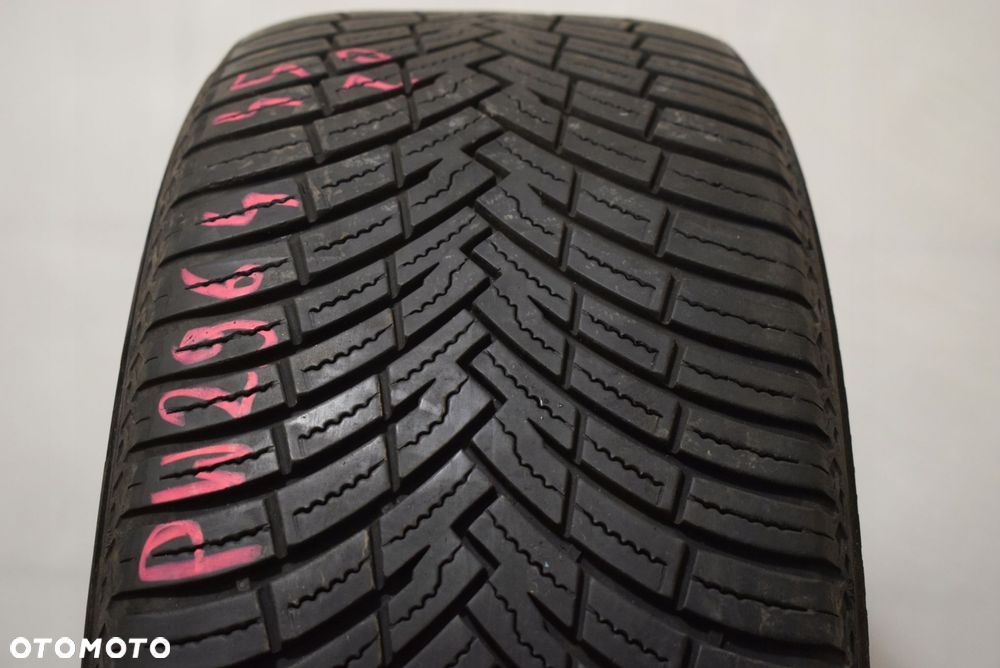 R20 235/45 Pirelli Scorpion SF2 100H VOL Wysyłka gratis! - 1