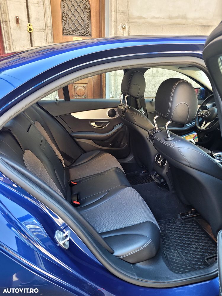 Mercedes-Benz C 220 d 4MATIC 9G-TRONIC - 9