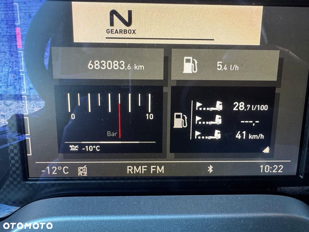 Renault T440 Sleeper Cab - 10