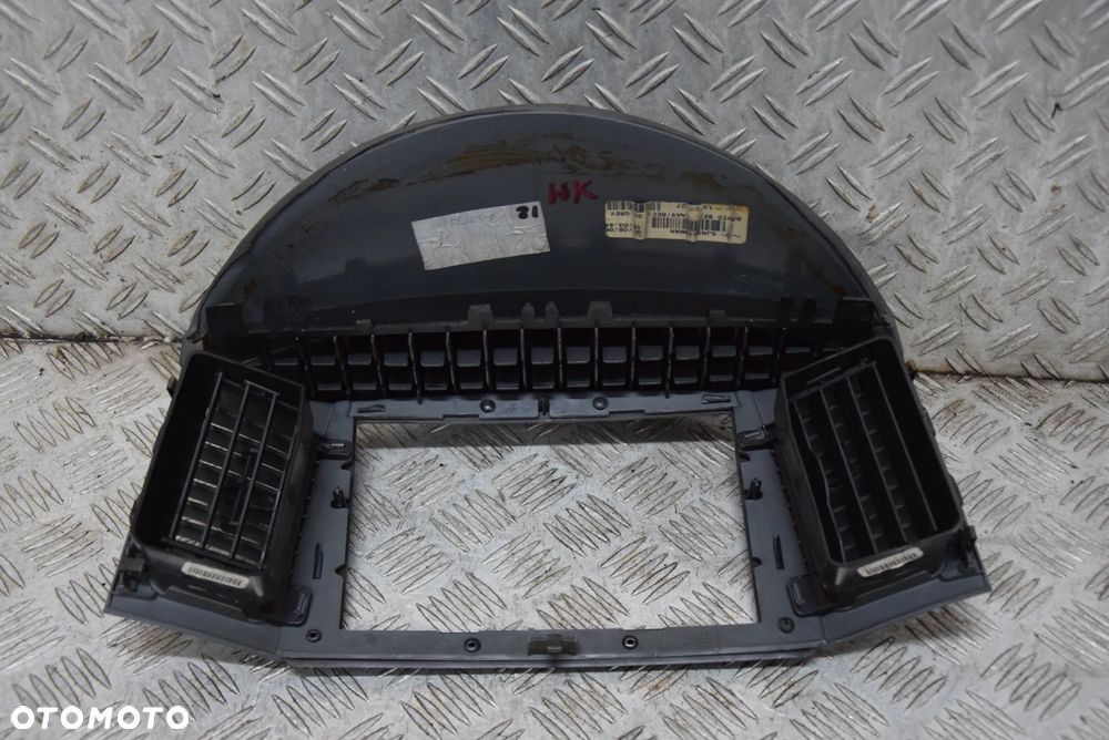 JEEP GRAND CHEROKEE WK RAMKA RADIA OSŁONA KRATKI KPL. - 3