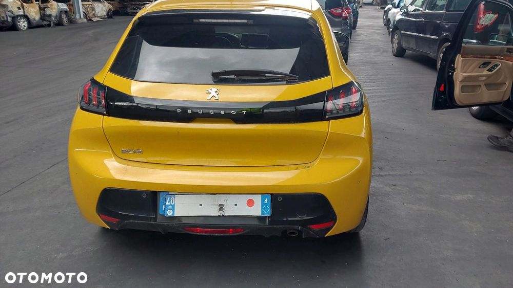 Peugeot 208 PureTech 100 Allure Pack - 8