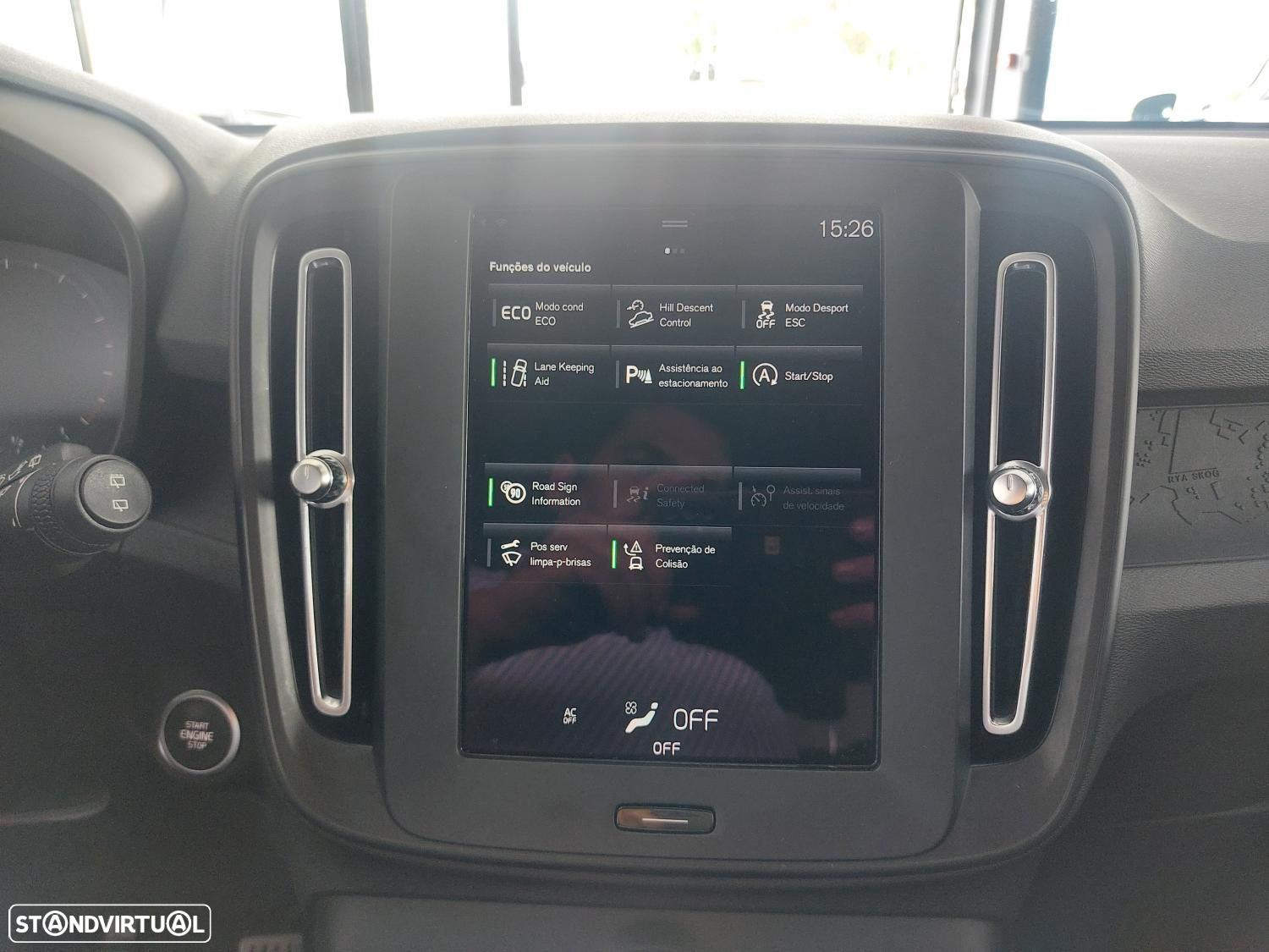 Volvo XC 40 1.5 T2 Momentum - 28