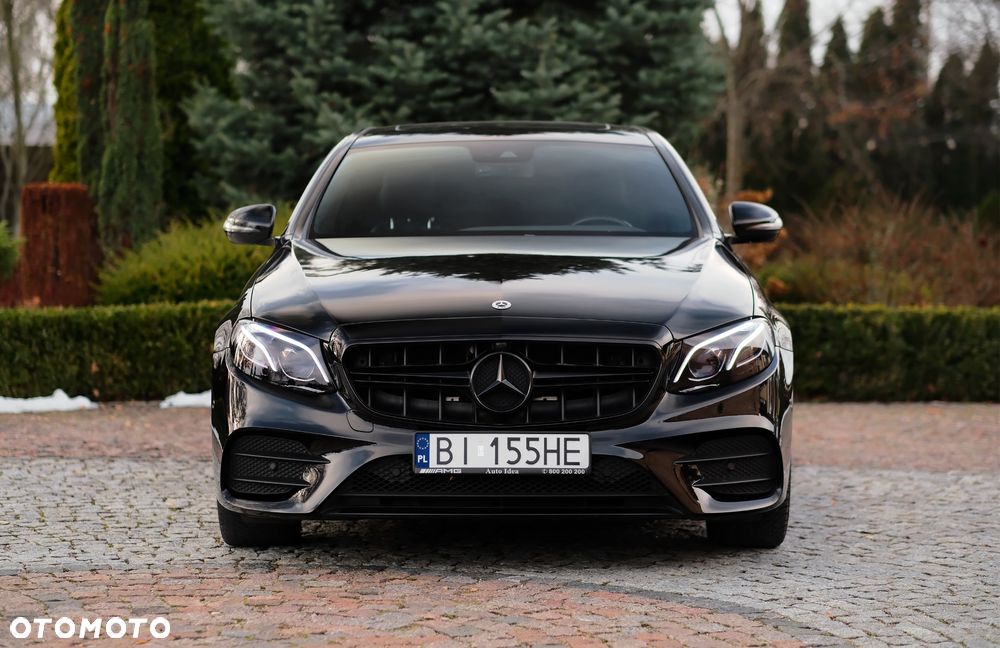 Mercedes-Benz Klasa E 300 9G-TRONIC - 3