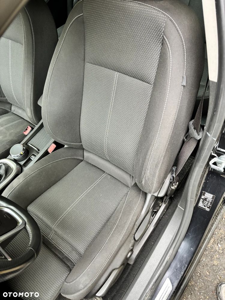 Opel Astra - 10