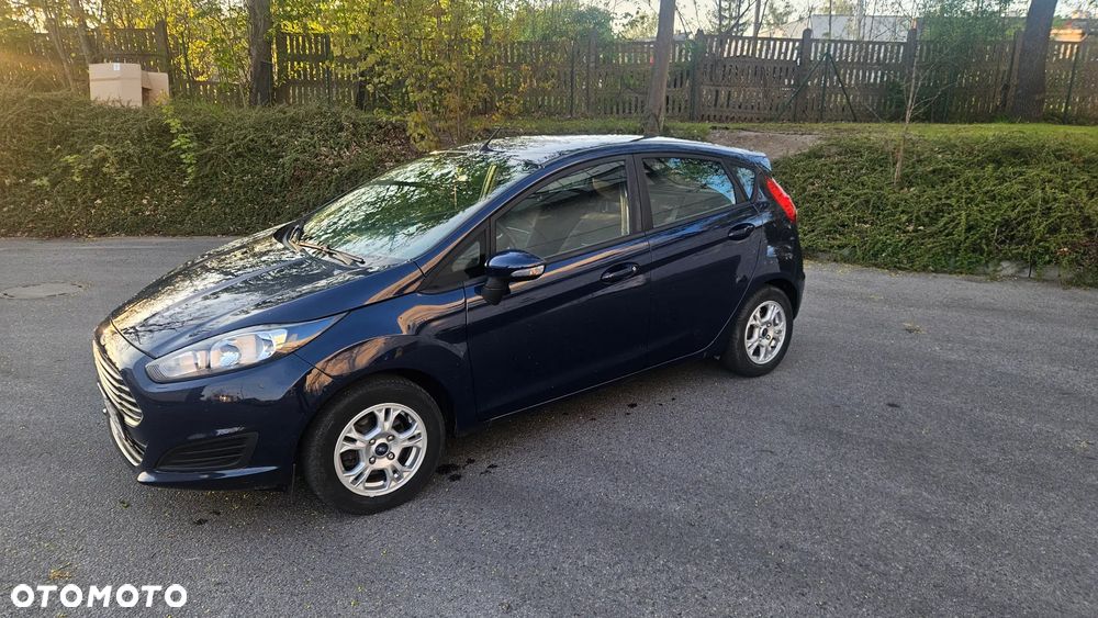Ford Fiesta - 2