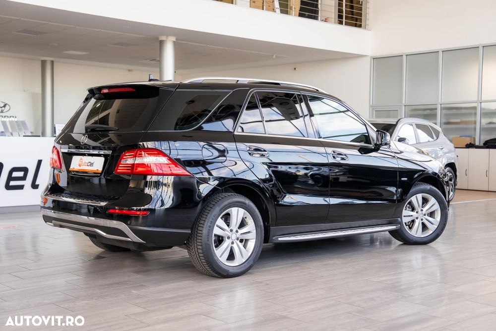 Mercedes-Benz ML - 11