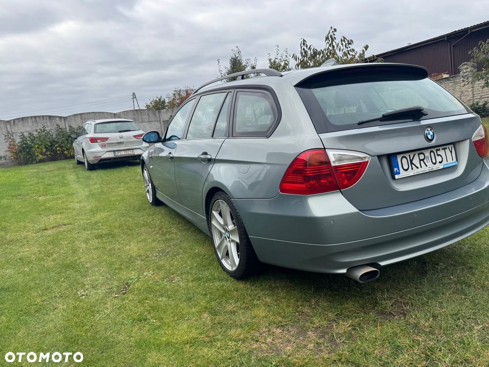 BMW Seria 3 320d - 6