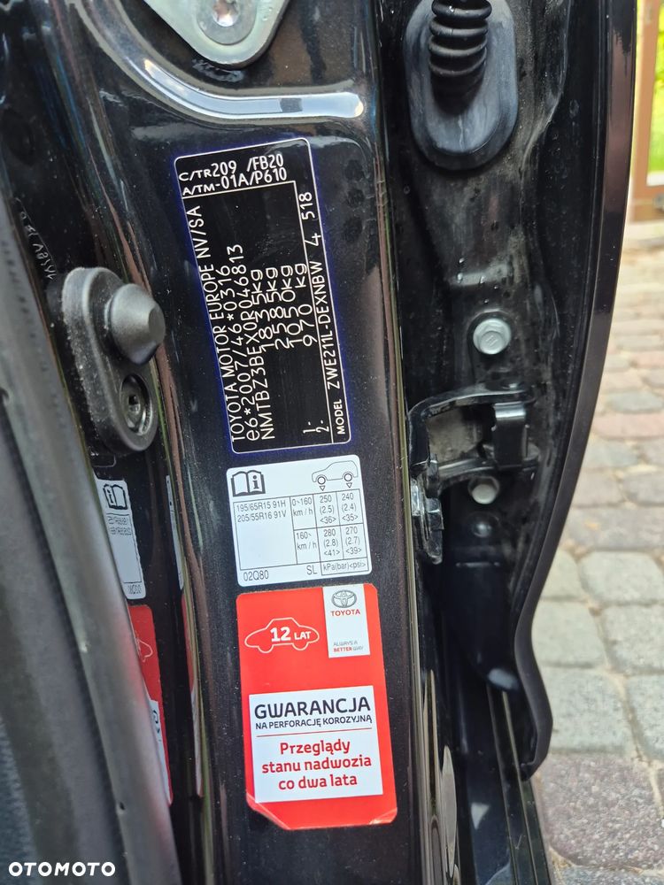 Toyota Corolla 1.8 Hybrid Comfort - 17