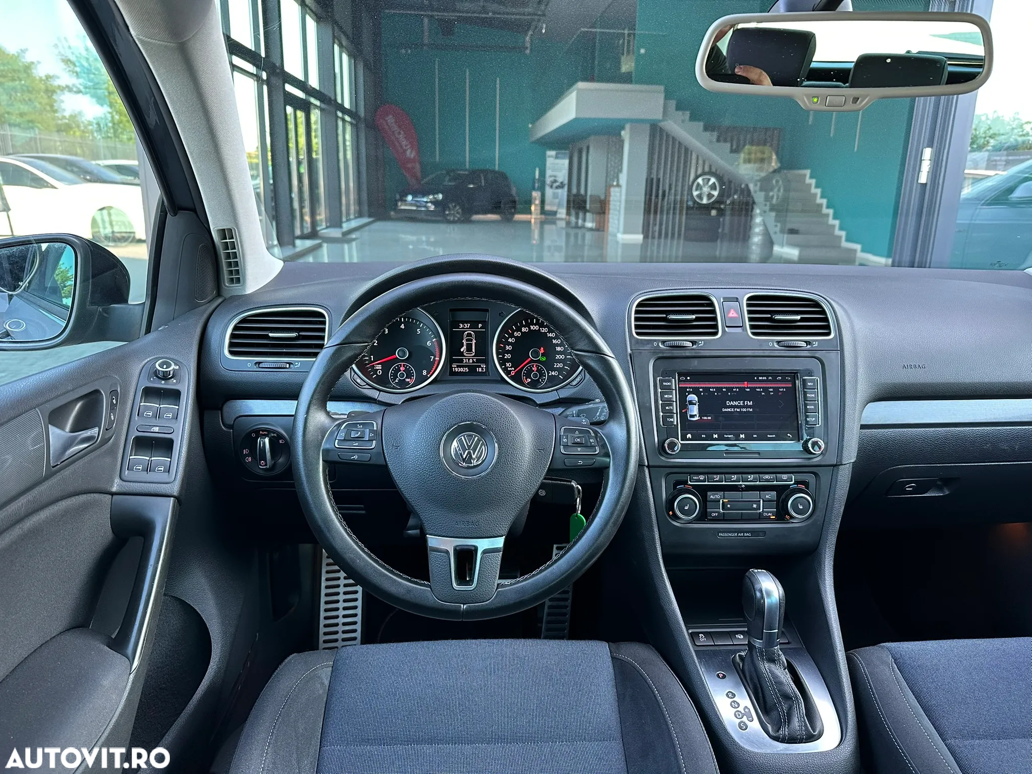 Volkswagen Golf 1.2 TSI DSG Style - 6