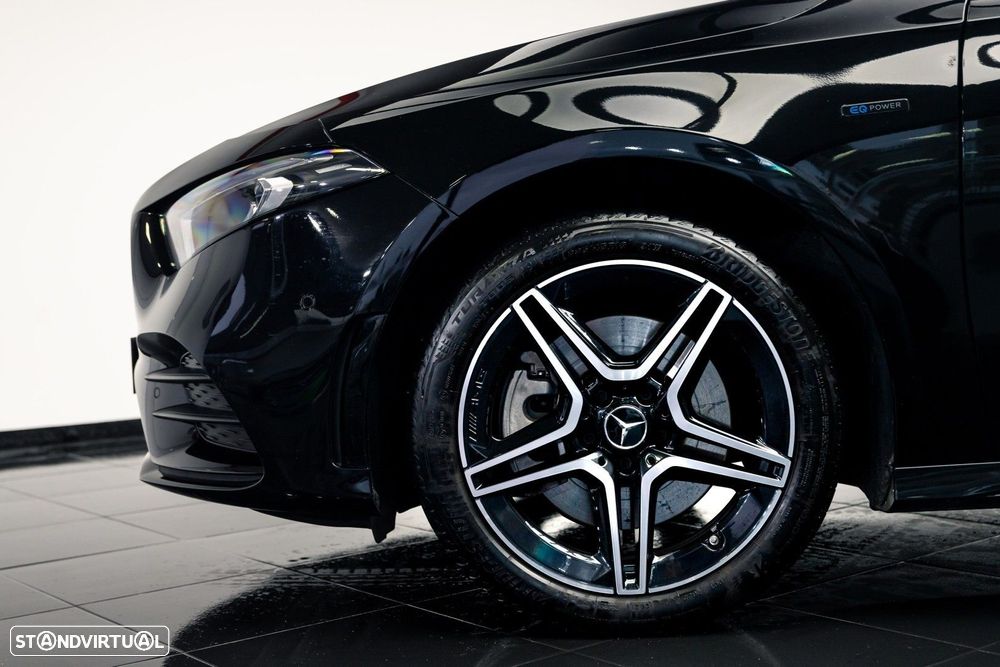 Mercedes-Benz A 250 Limousine e AMG Line - 7