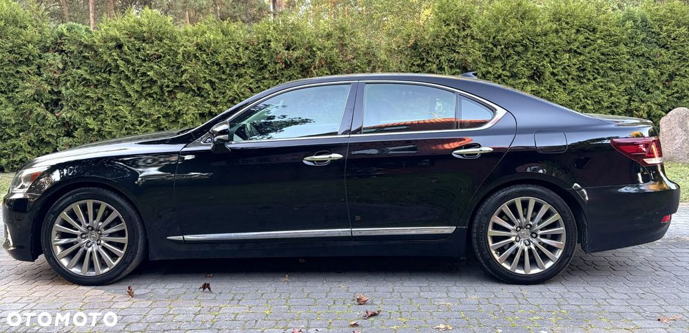 Lexus LS - 5