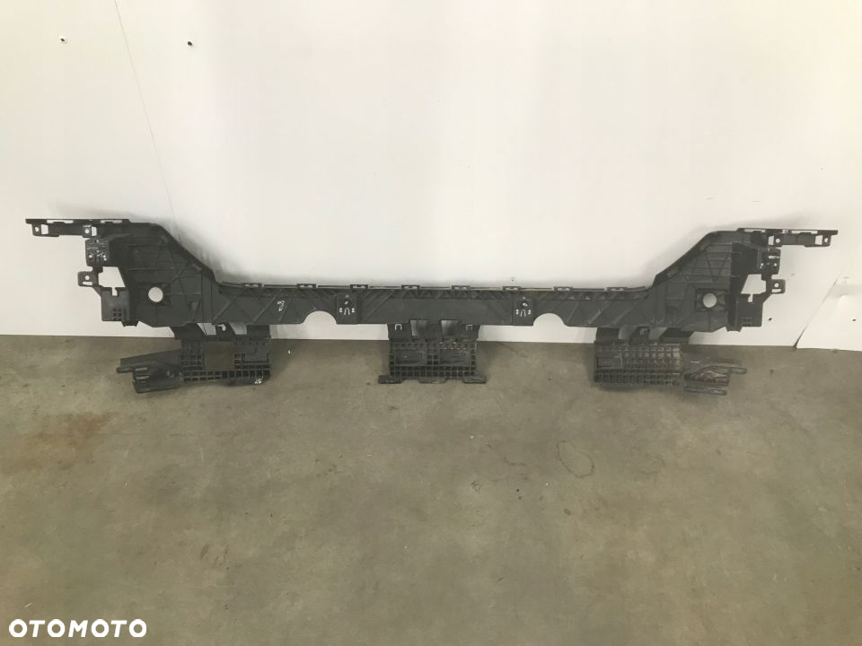 Ślizg Audi A5 Sportback Coupe F5 S-LINE 8w6 mocowanie wspornik uchwyt zderzaka tylne środkowe 8W6807385A - 7