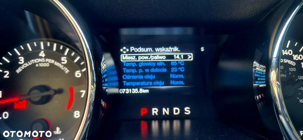 Ford Mustang 5.0 V8 GT - 32