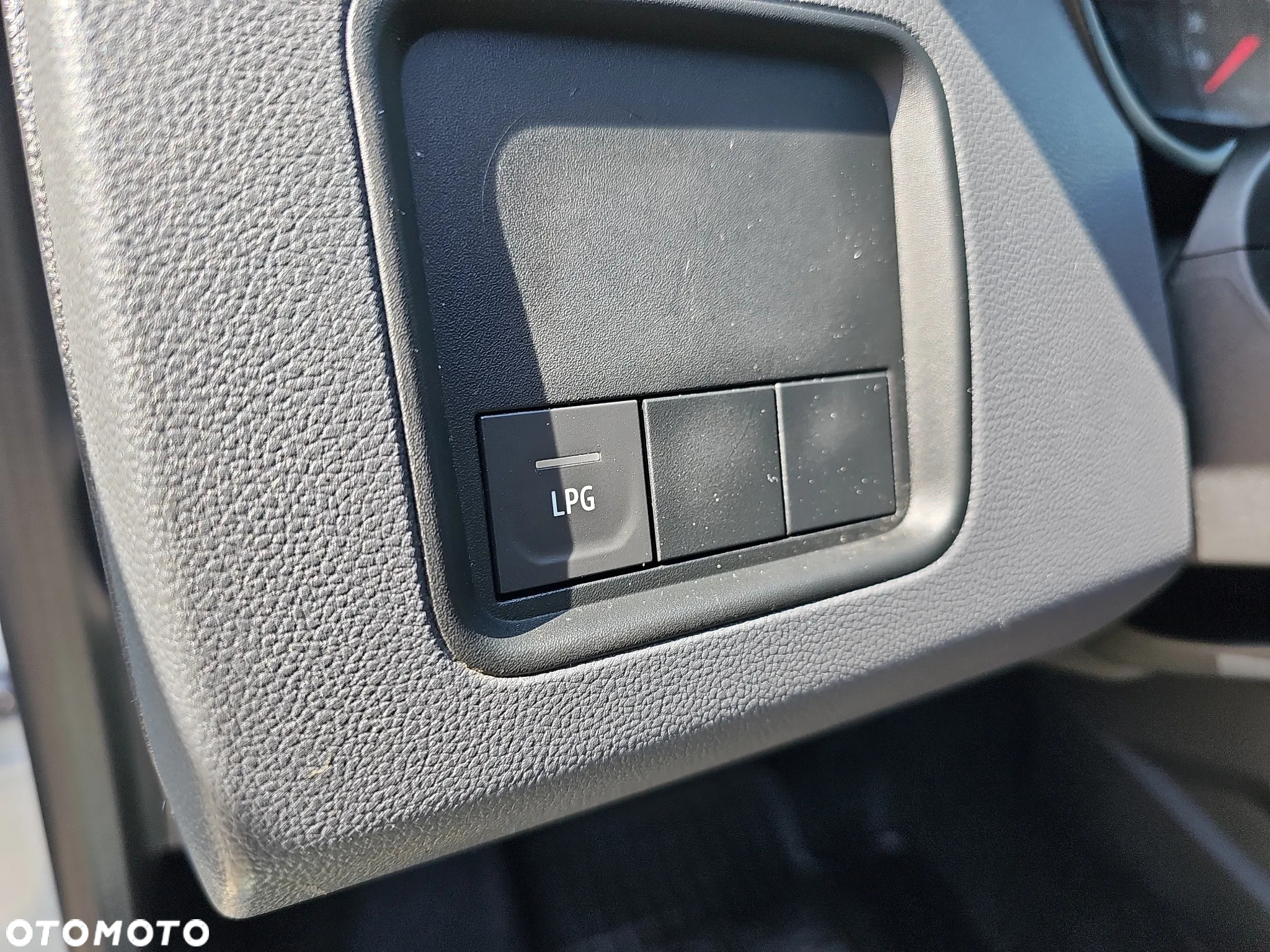 Dacia Duster 1.0 TCe Essential - 20
