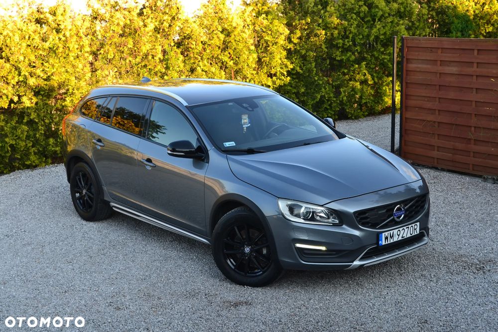 Volvo V60 Cross Country D4 Drive-E Momentum - 6