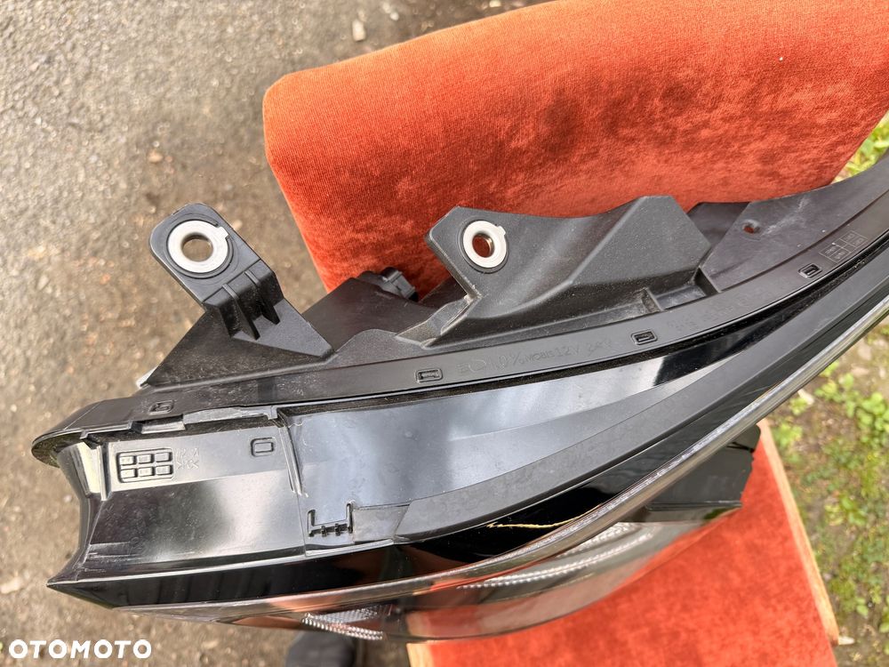 Kia Sportage 5 , V 21- lampa reflektor lewy led 92101r2000 - 8