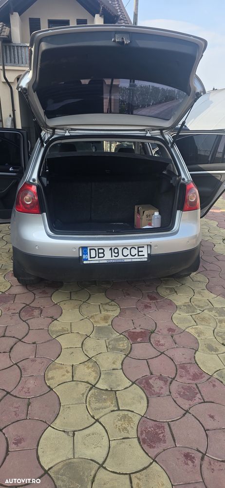 Volkswagen Golf 1.9 TDI Comfortline DPF - 8