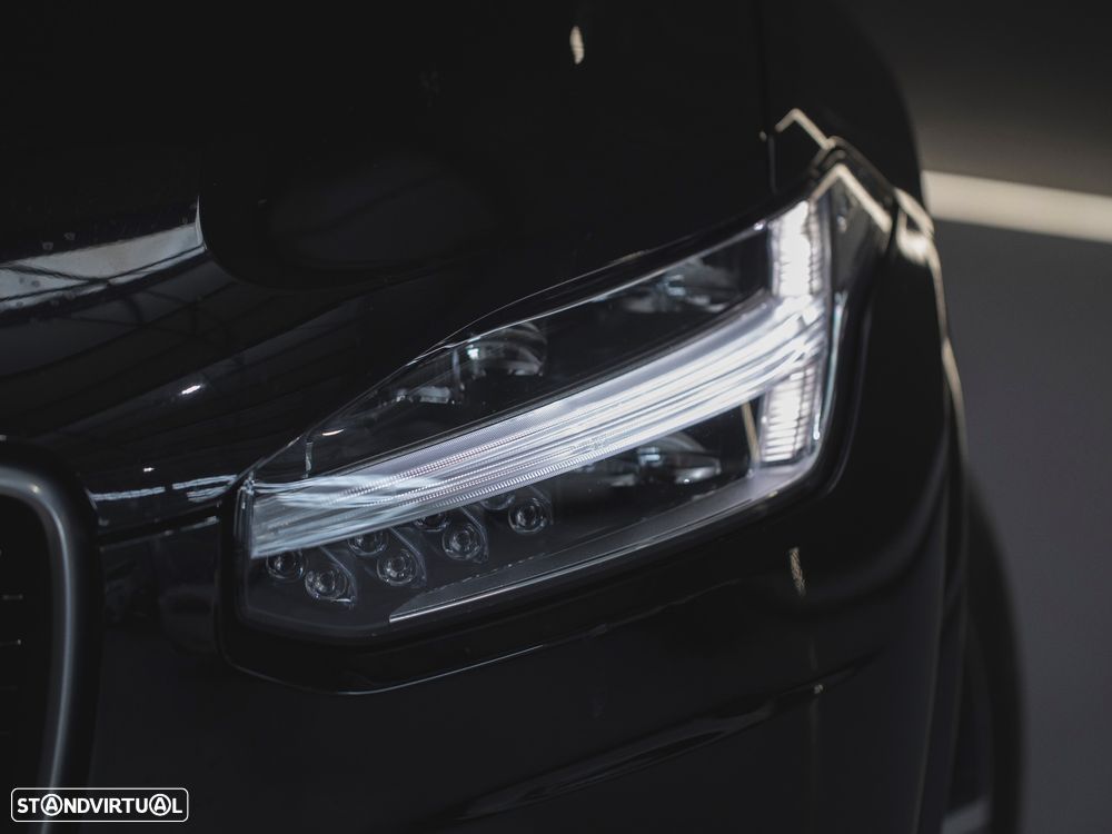 Volvo XC 90 2.0 D4 R-Design - 10