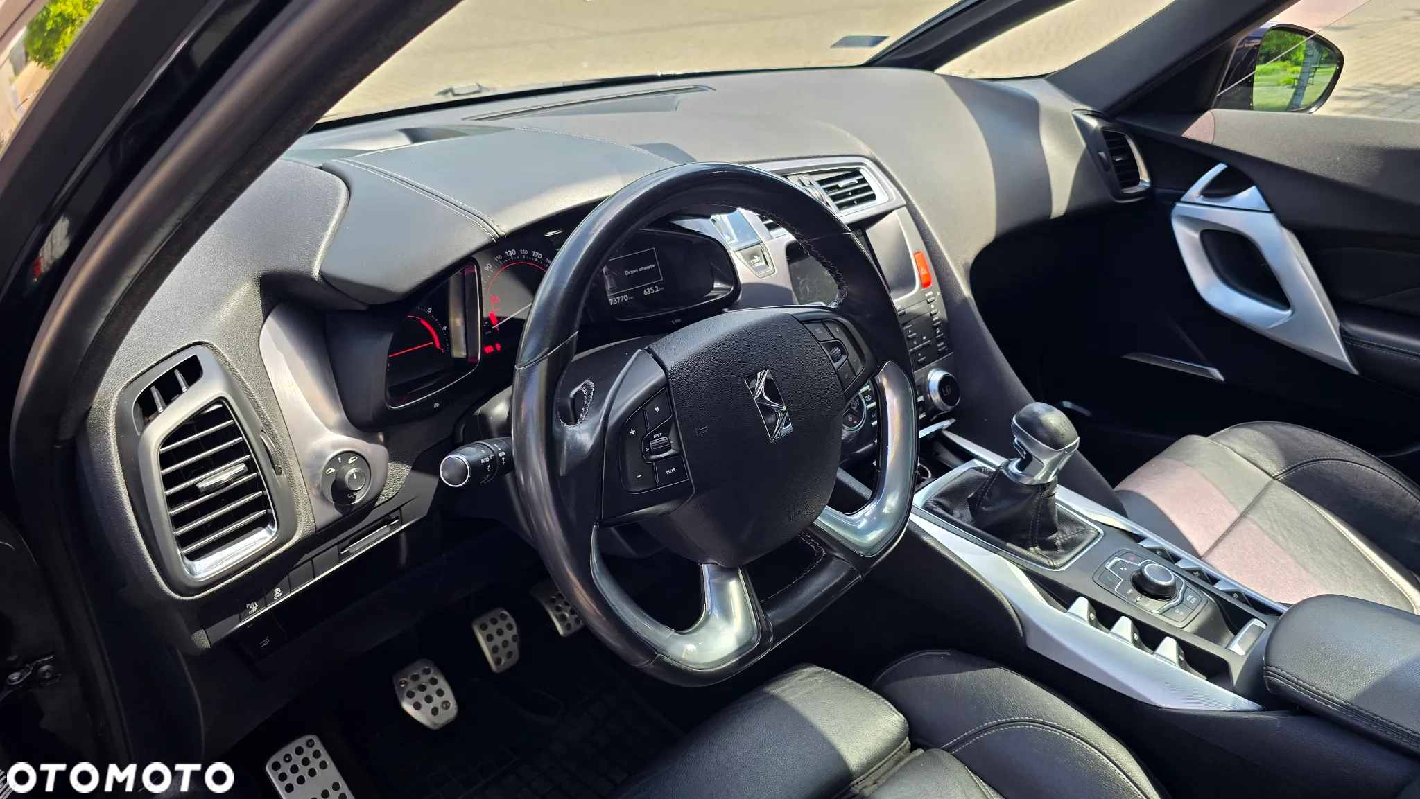 Citroën DS5 2.0 HDi SportChic - 29