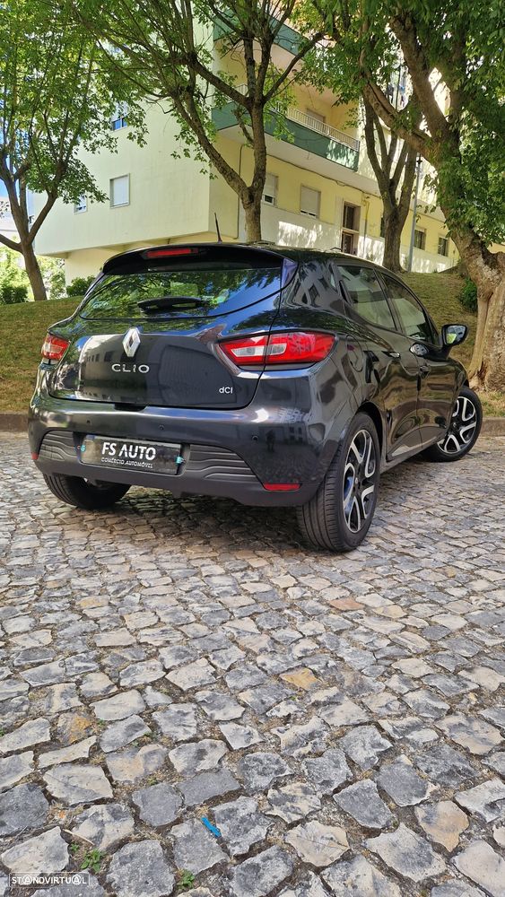Renault Clio 1.5 dCi Dynamique S - 8