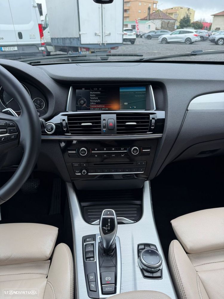 BMW X4 30 d xDrive Pack M - 16