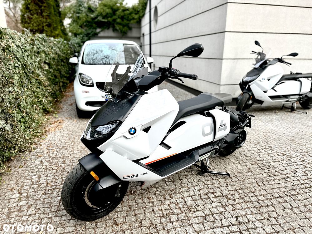 BMW CE 04 - 5
