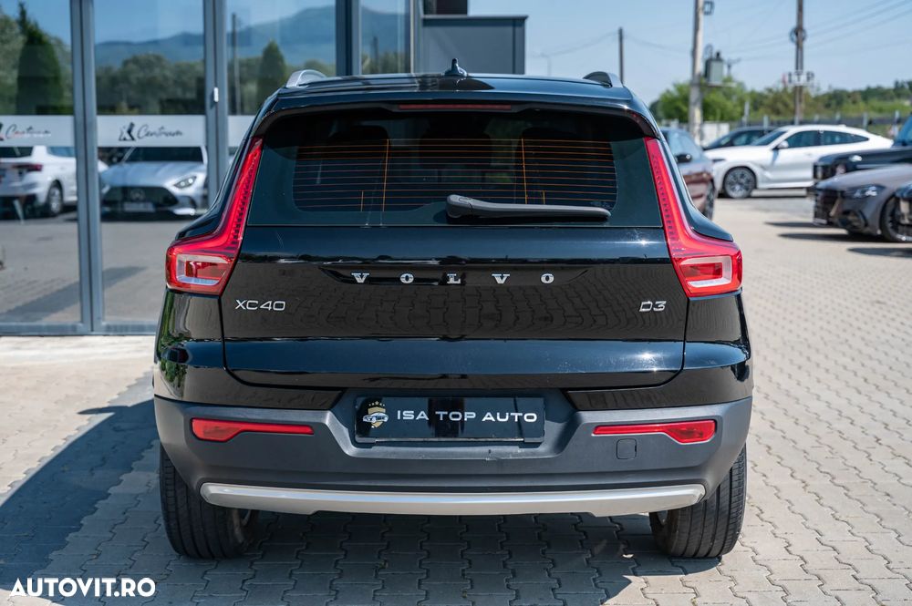 Volvo XC 40 - 3