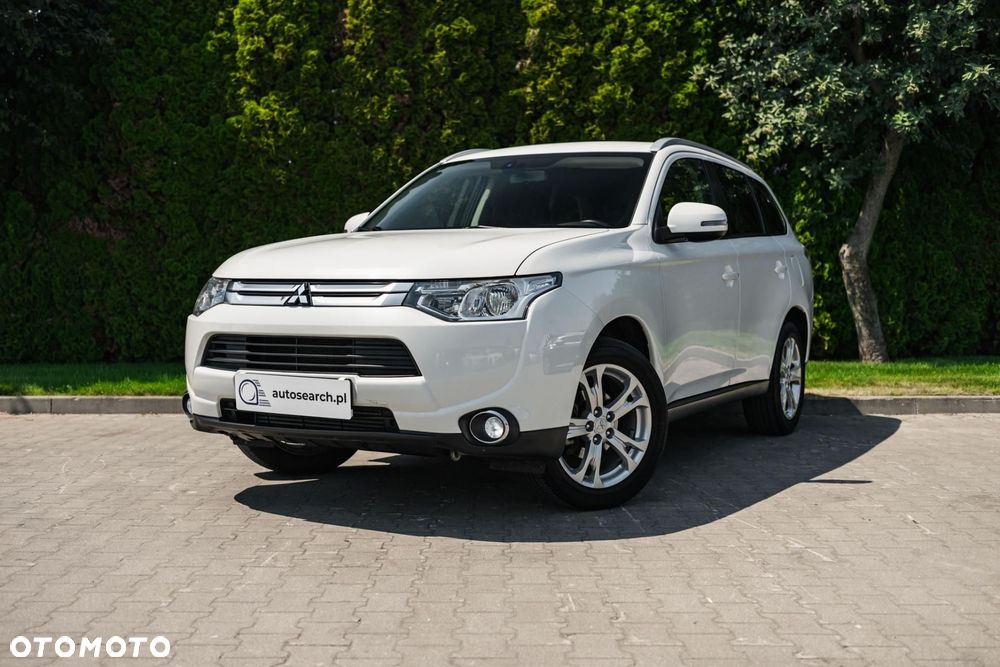 Mitsubishi Outlander 2.2 DID Intense - 4