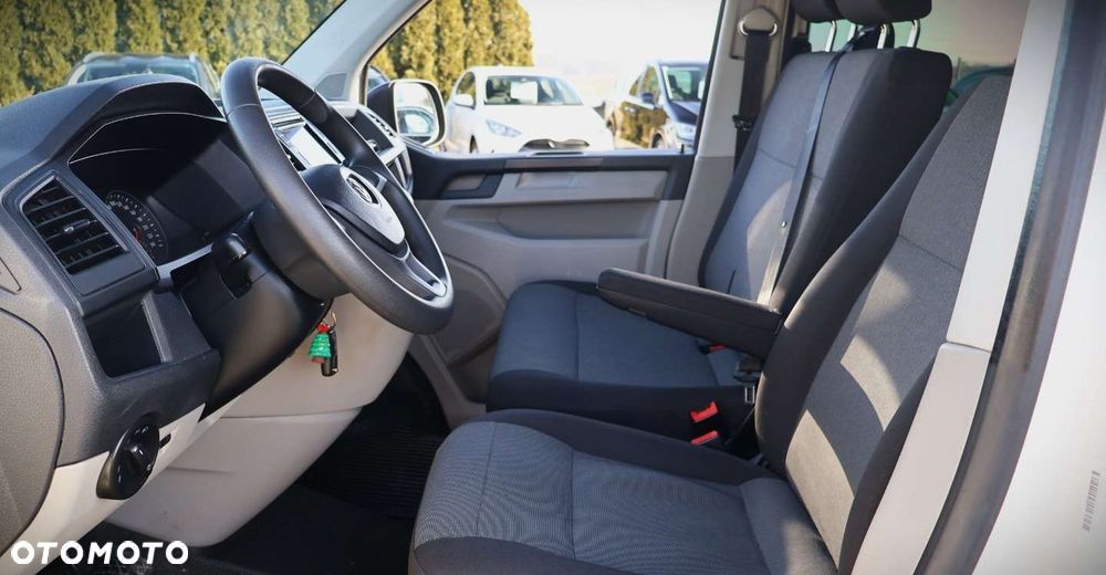 Volkswagen Transporter - 14