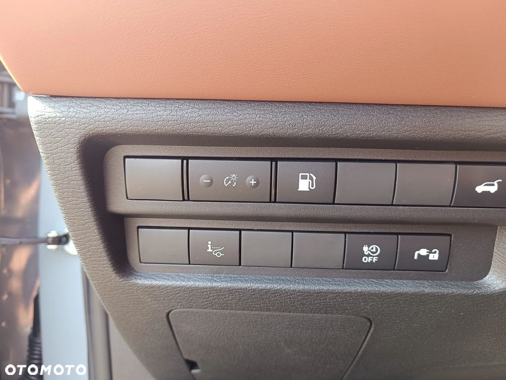 Mitsubishi Outlander Instyle Plus - 19