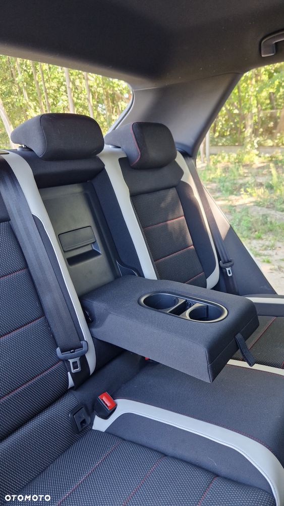 Volkswagen T-Roc 1.5 TSI GPF ACT Premium DSG - 34