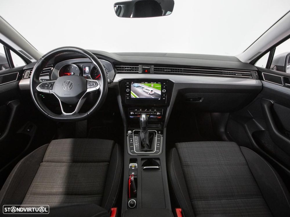 VW Passat Variant 2.0 TDi Business DSG - 6