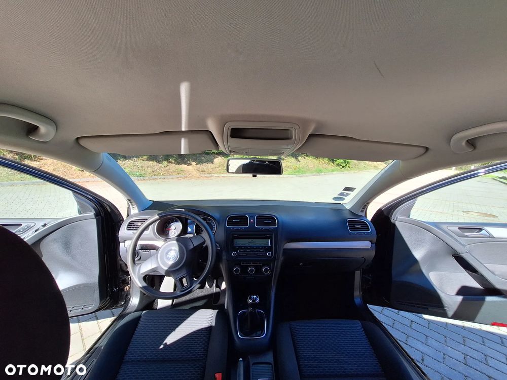 Volkswagen Golf 1.4 Comfortline - 27