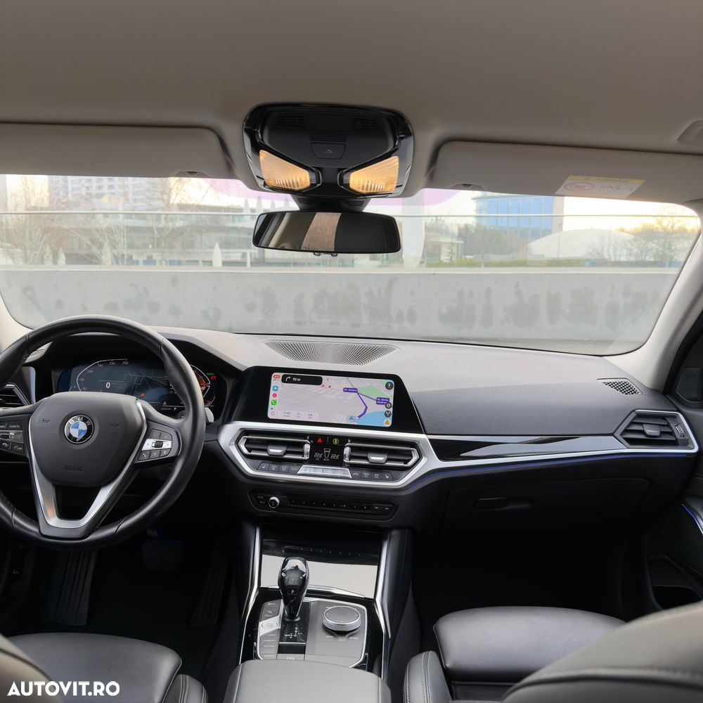 BMW Seria 3 330i AT - 19