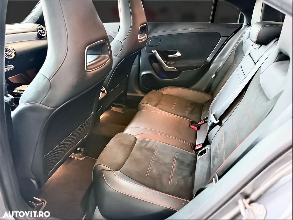 Mercedes-Benz CLA 220 7G-DCT AMG Line - 15