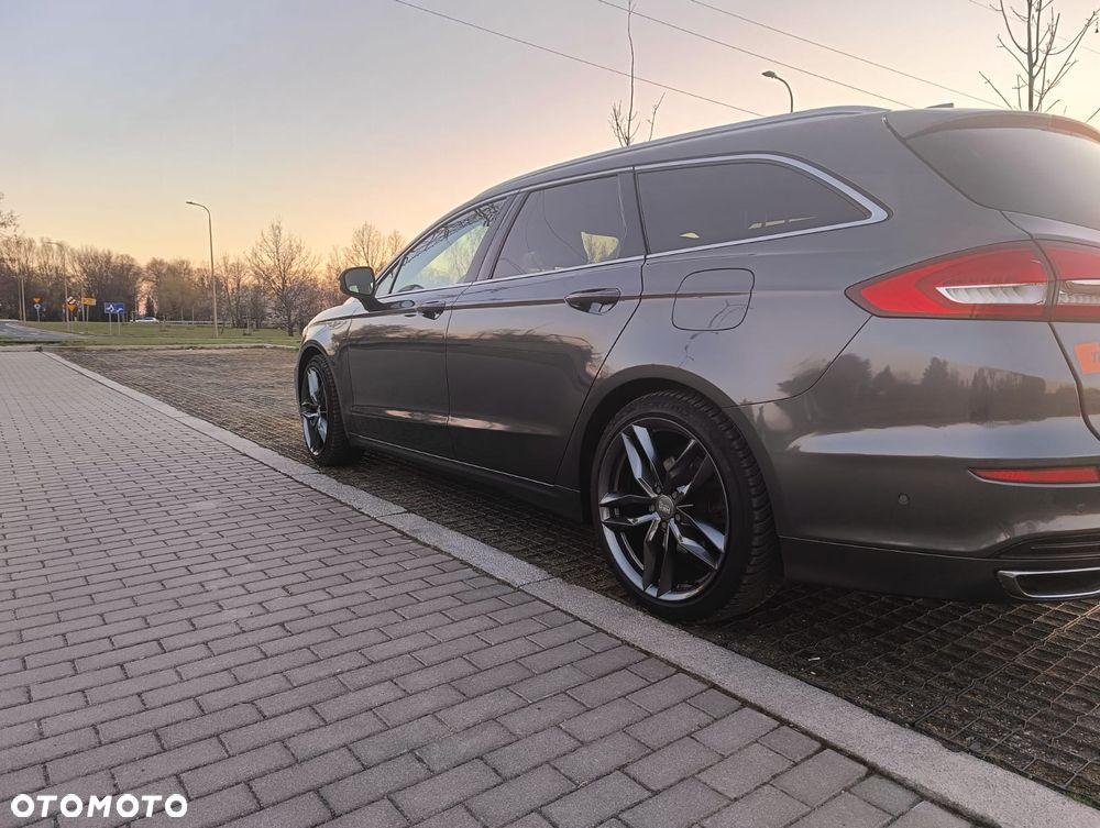 Ford Mondeo 2.0 EcoBlue Titanium - 9