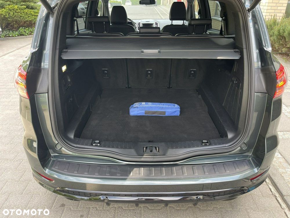Ford S-Max - 10