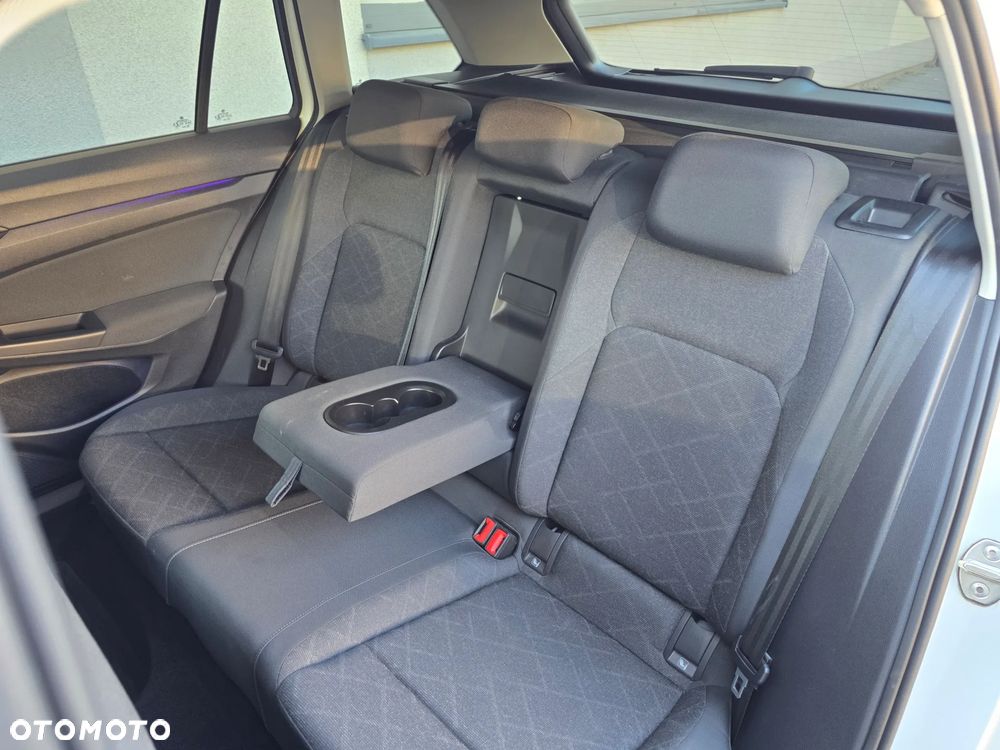 Volkswagen Golf - 19