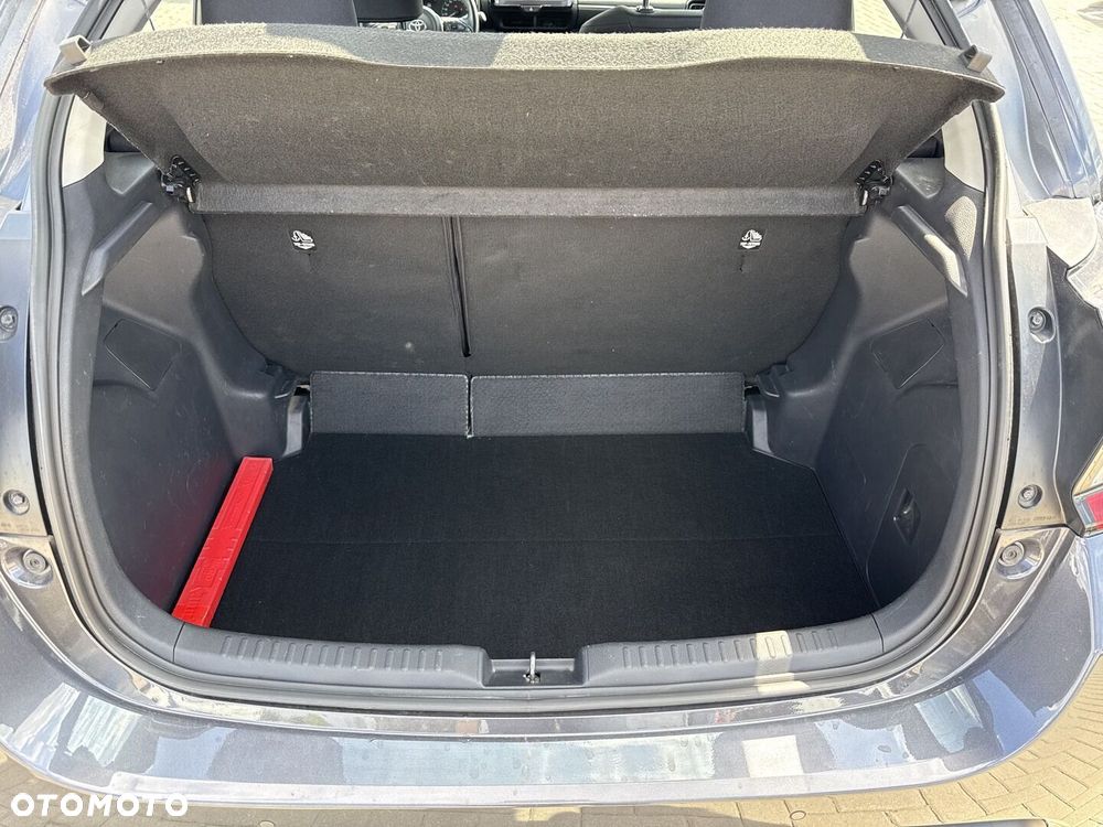 Toyota Yaris Hybrid 1.5 Comfort - 22