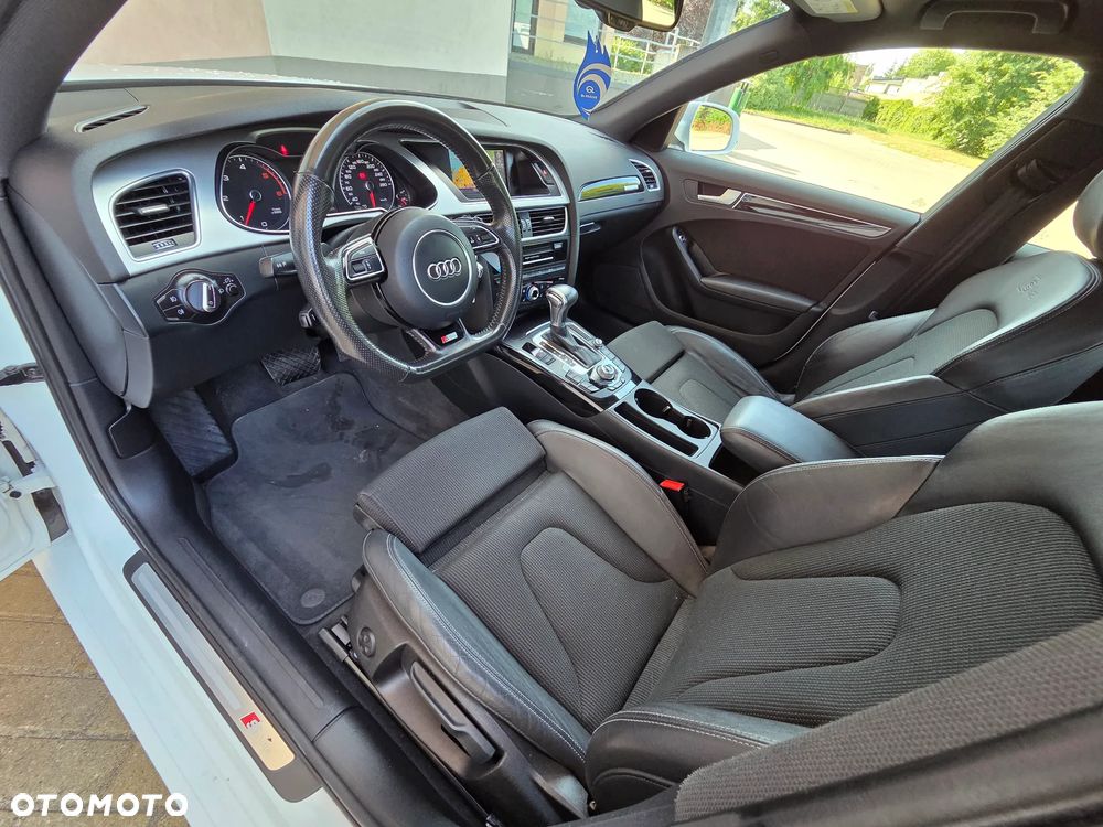 Audi A4 Avant 2.0 TDI Quattro S tronic - 18