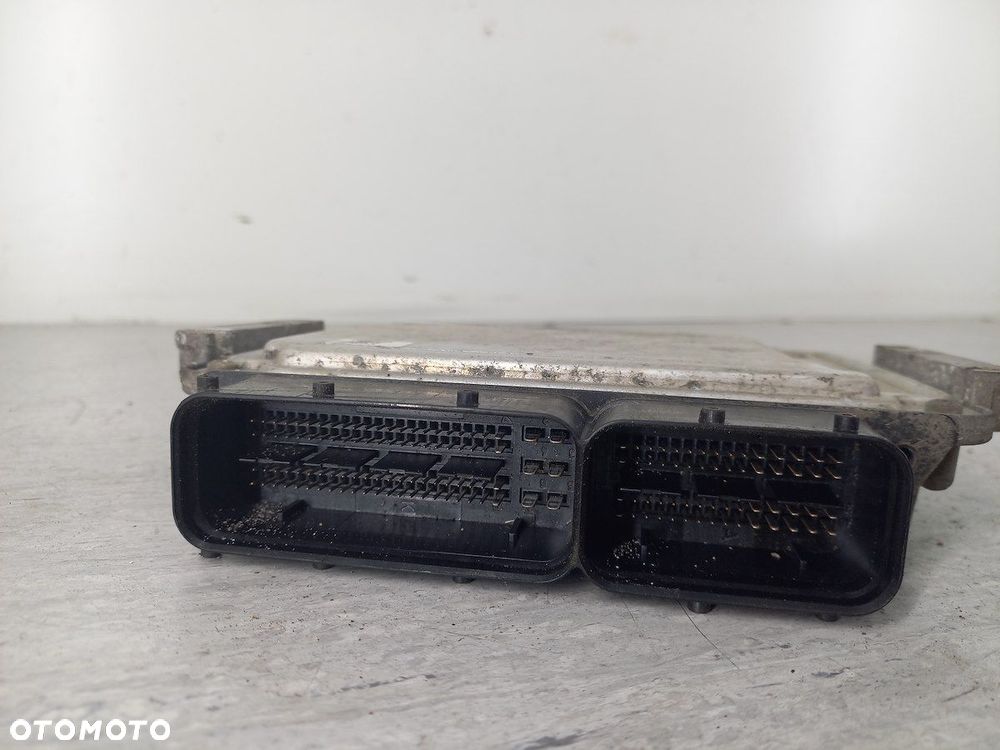 KOMPUTER, STEROWNIK HYUNDAI I30 I 0281017207  39115-2A411 BOSCH 1.6 CRDI - 3