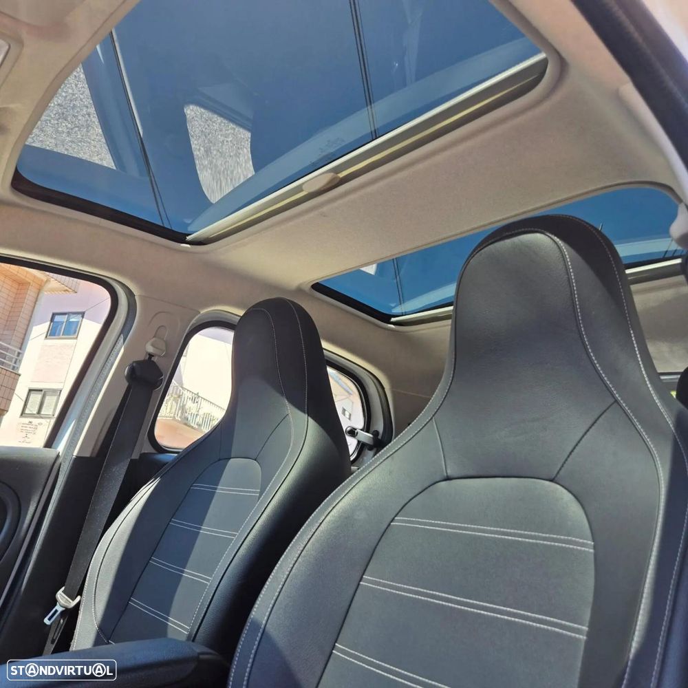 Smart ForFour EQ pulse - 11
