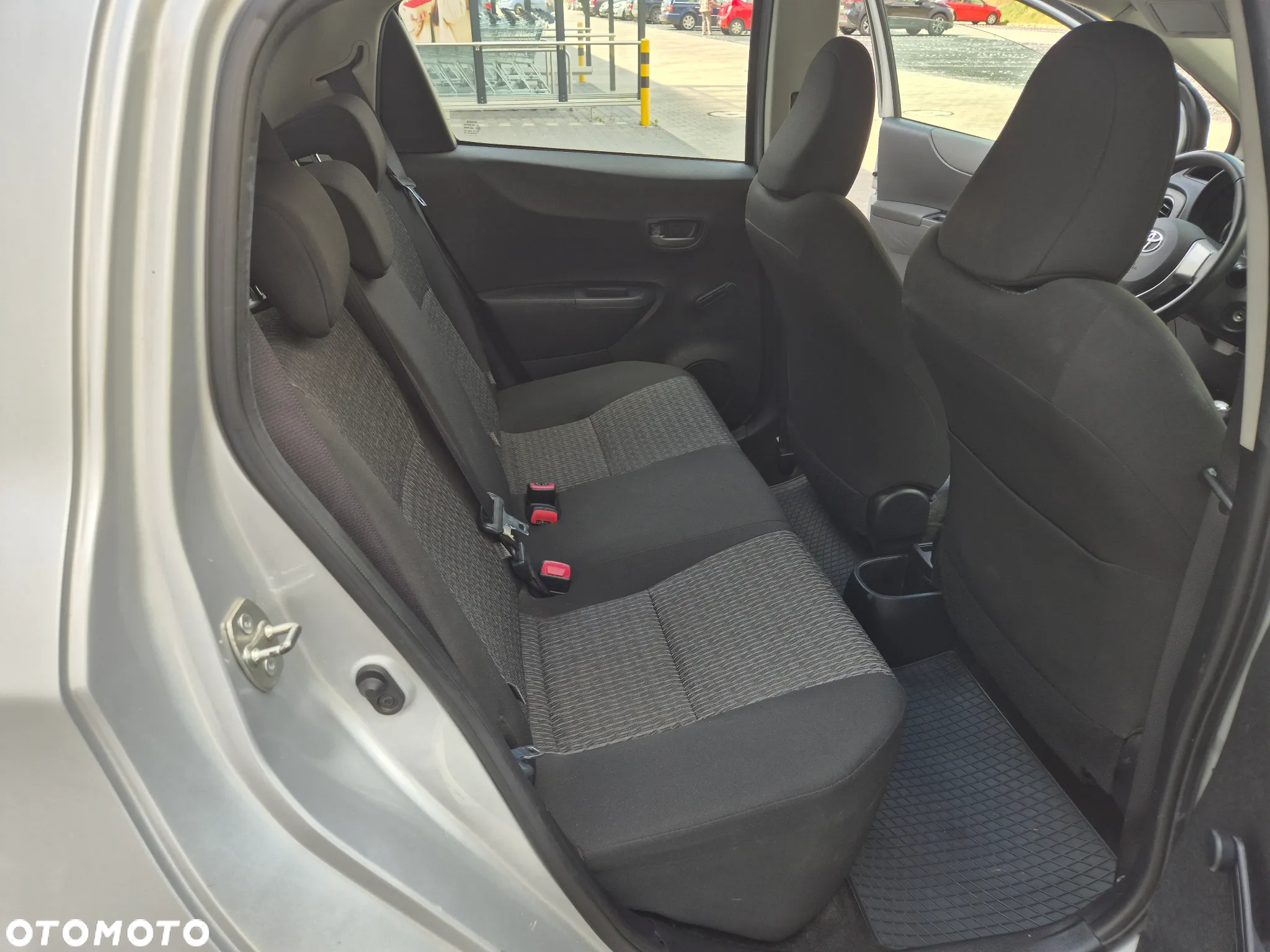 Toyota Yaris 1.0 Life - 11
