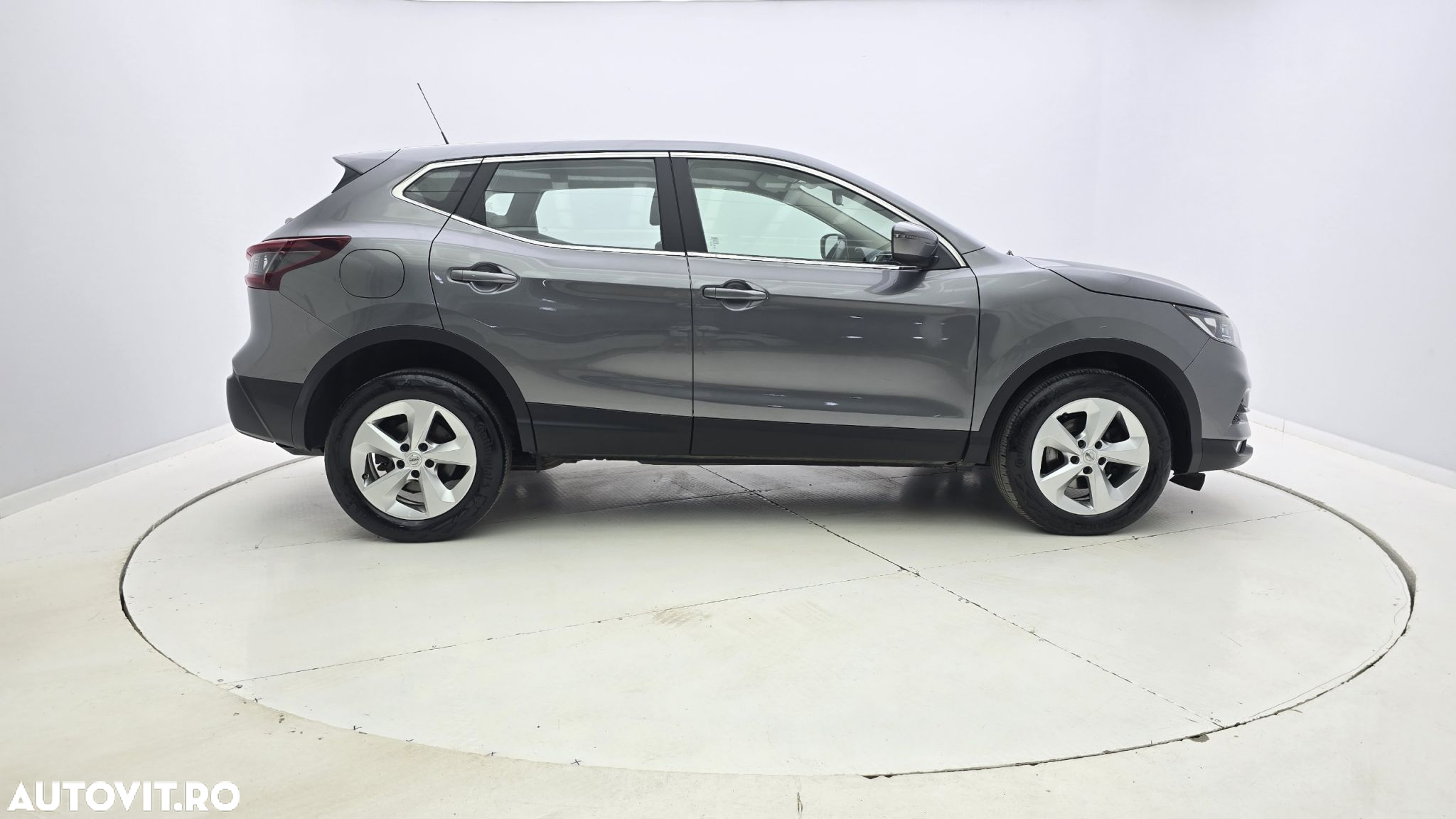 Nissan Qashqai - 5