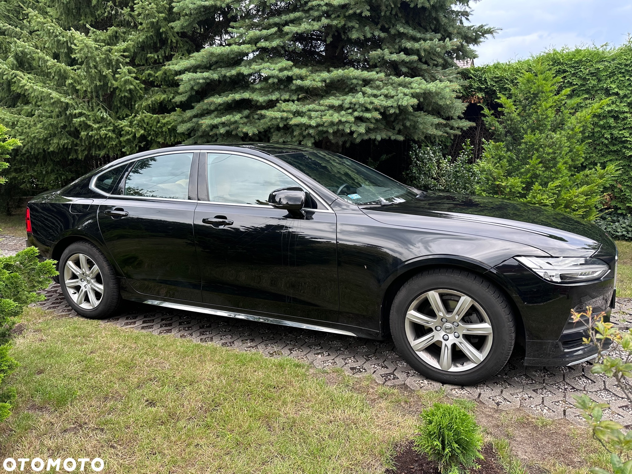 Volvo S90 D4 Momentum - 4