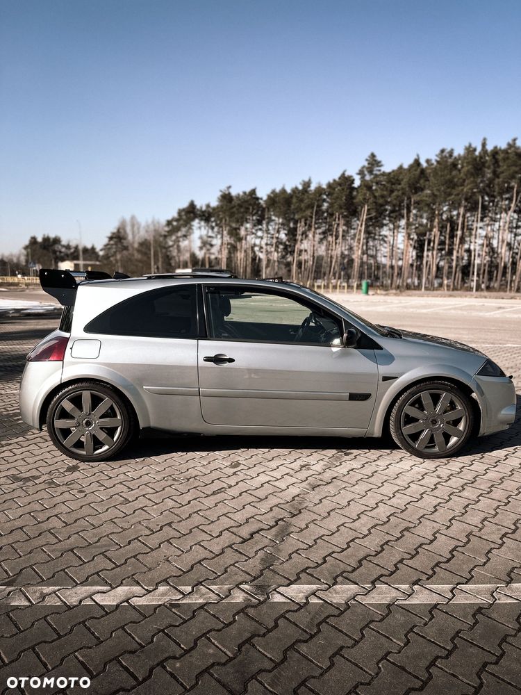 Renault Megane - 5