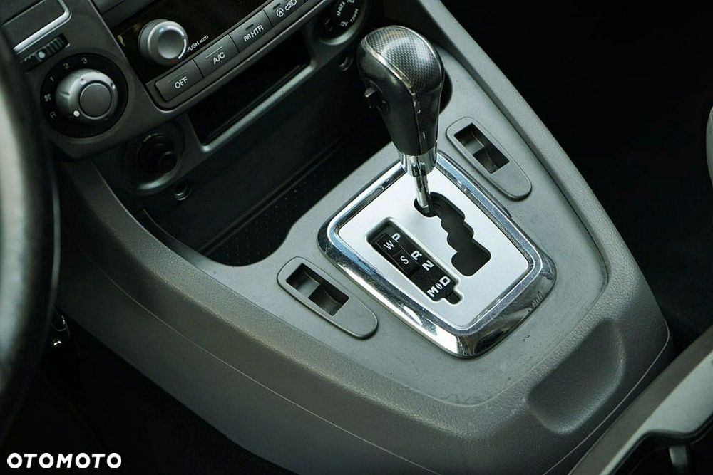 SsangYong/KGM Rodius - 28