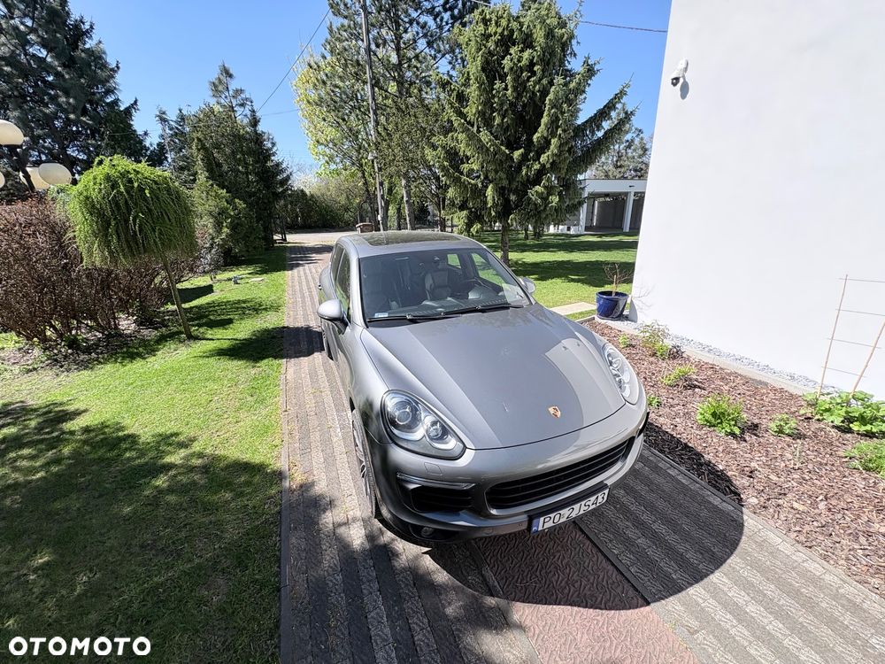 Porsche Cayenne Platinum Edition - 29