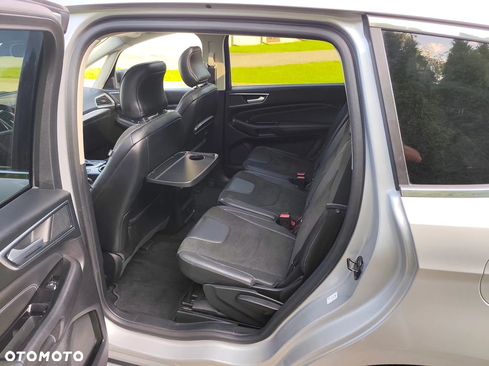 Ford S-Max 2.0 EcoBoost Titanium - 22