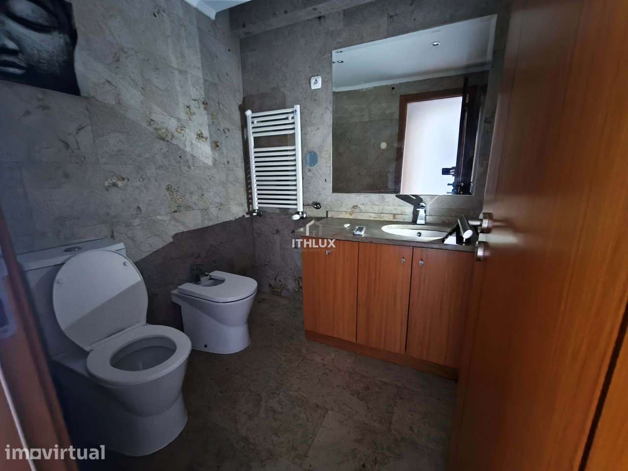 Apartamento T3 com Logradouro e Churrasqueira – Zona Calma e Familiar - Grande imagem: 4/21